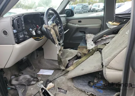 2002 GMC Yukon Xl K1500 из США, поврежденный, VIN 3GKFK16Z82G358031